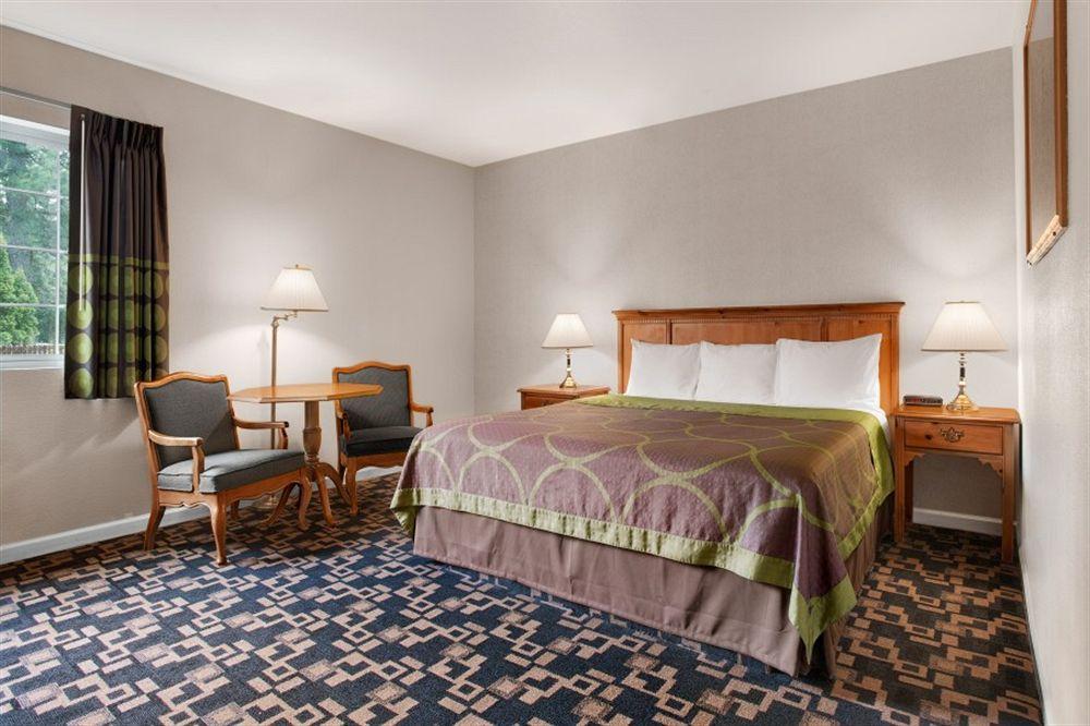 Gateway Inn & Suites Eugene-Спрингфілд Екстер'єр фото